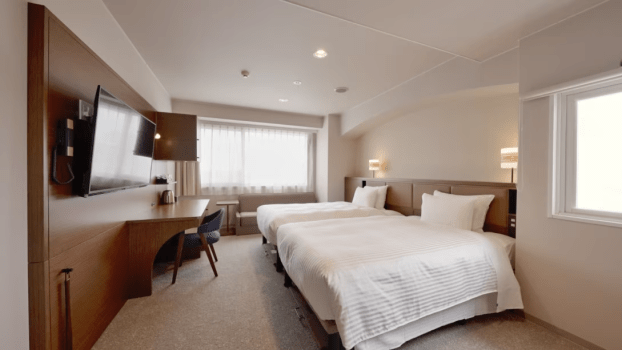 Grand Twin Room (Non-Smoking)