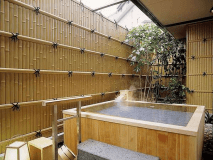 【訳あり狭小15㎡】温泉露天風呂付洋室（檜風呂タイプ）、洗い場あり・シャワーなし