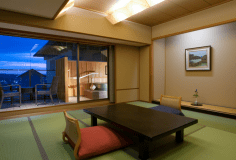 ■白雲の館　展望温泉露天風呂付客室（洗い場なし）、バス・トイレ付