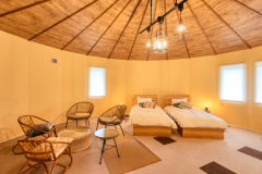 〈1日1組限定〉【アジリティ付きプレミアムコテージ】ドッグラン80㎡・2ベッド・定員4名