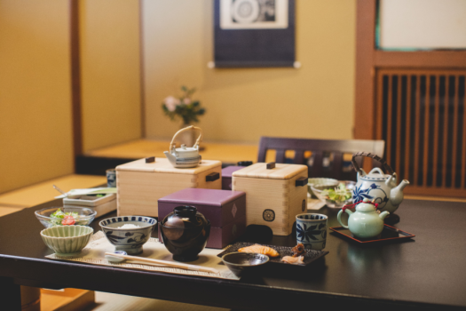 In-Room Dining Experience with Kobe Beef Kaiseki
