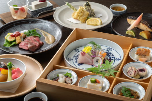 【定番人気】神戸ビーフ付き山家会席一泊二食（食事処）