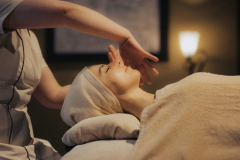 Private Onsen & Aromatic Afternoon – Luxurious Afternoon Tea Experience Private Onsen & Aromatic Afternoon – Luxurious Afternoon Tea Experience