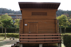 ①外観（正面）