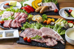 【1泊2食】≪星空の下でグランピングBBQ≫～厳選された群馬の美食を自然の中で味わう贅沢グルメプラン～【フリードリンクサービス付き】