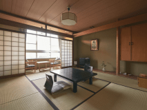 和室南の間