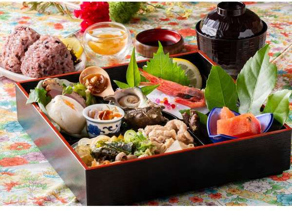 手軽にお部屋食をお楽しみいただける【楽コース】☆ 手軽にお部屋食をお楽しみいただける【楽コース】☆