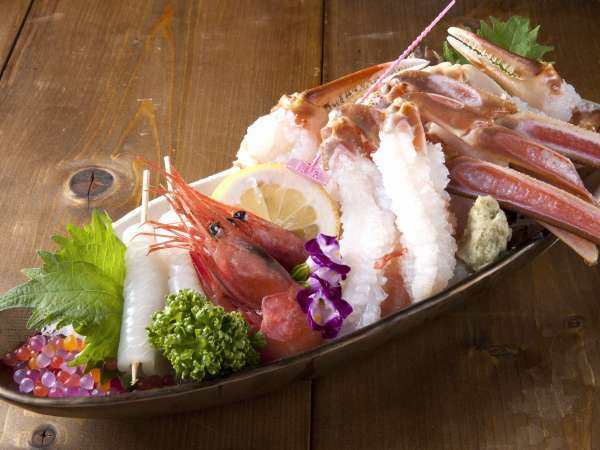 花咲きカニ刺し盛り合わせ。