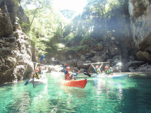 宿泊者限定の清瀧洞門ツアー！別名「青の洞窟」と呼ばれるだけあって、透明度は抜群☆