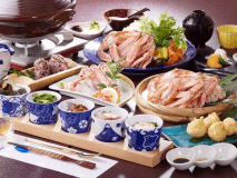 カニ入門コース。カニを刺し・焼き・鍋・フリッターで！