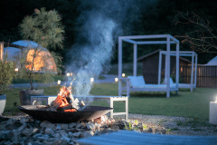 【ナナメ上↗上天草クーポン3,000円分付】海風を感じるグランピングステイ！人気のイルカウォッチングや遊覧船でも使用可能♪【食事選択可】