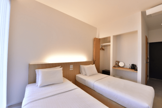【Standard Twin】
A compact and comfortable room.
Enjoy direct access to the shared terrace.