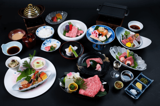 会席・飛騨牛尽くし