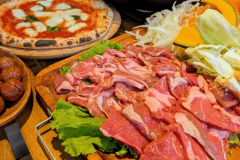 【1泊2食】ジューシーな旨味あふれるジンギスカン＆シェフこだわりの窯焼きピザを堪能♪スタミナ満点BBQプラン