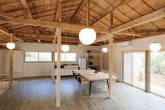 「素と露天の宿」内観・キッチン及び食ドコロ