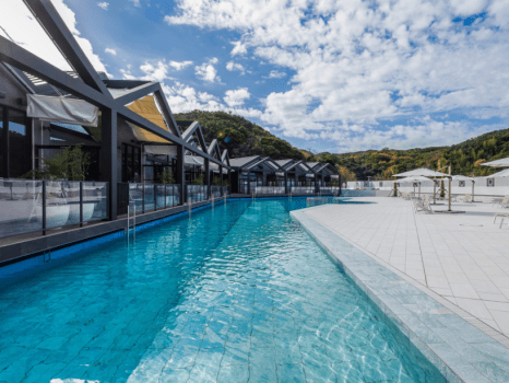 ＜최저가 보장＞【KISHU 페어링 스테이】 ～쿠에&times;쿠마노 소고기&times;일본 술을 즐기는 남기 백하마에서 올인클루시브를～