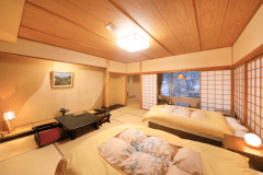 ■露天風呂付(ベッド)（14畳+6畳／３階）天然温泉源泉かけ流し