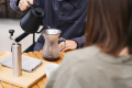 客室に備え付けのコーヒーセットがございます