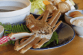 〆は松葉蟹の美味しさを最後まで味わい尽くす雑炊で&hellip;。