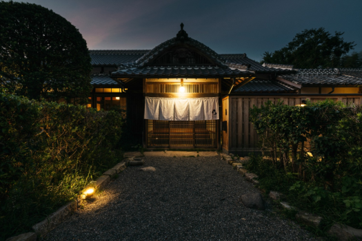 土持邸