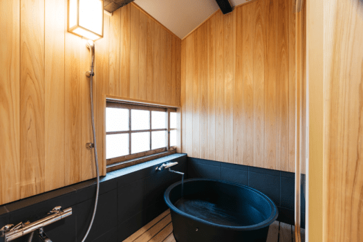 MINORI (Miyaji Residence) with Goemon-style bathtub, 4-person max