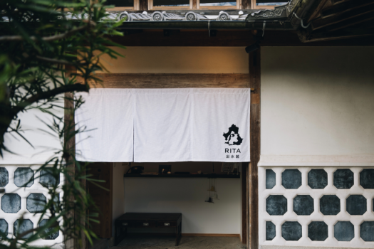 フロント（宮路邸）