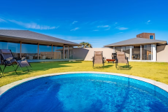 【素泊り】<dog friendly>九十九里の自然で愛犬と過ごすリゾート旅~黒湯の天然温泉に癒される至福のひとときを~ 【素泊り】<dog friendly>九十九里の自然で愛犬と過ごすリゾート旅~黒湯の天然温泉に癒される至福のひとときを~