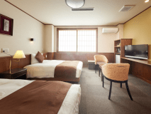 ・ツインルーム（シャワー室付）