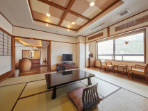 ・源泉掛け流し風呂付き和洋室465