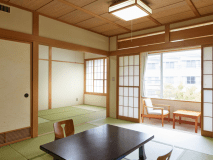 ・和室10畳以上