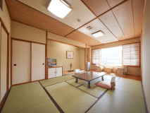 ・和室10畳以上