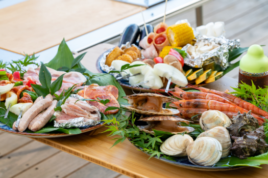 【豪華食材つき！手ぶらで古民家グランピング】　千葉の豪華山海の幸で雄大な自然の中でアウトドア