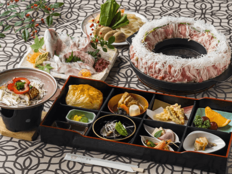 肉鍋と彩箱会席