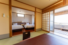 【お部屋】【源泉露天風呂付和洋室/海向き】10畳+ツイン/6名迄