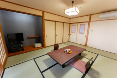 【お部屋】【源泉露天風呂付和室/海向き】10畳/4名迄