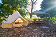 キャンプサイト