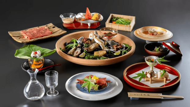 ＜当館最高ランク 上州ブランド赤城和牛つき逸会席／個室食＞プライベート温泉と美食が叶う贅沢な大人時間