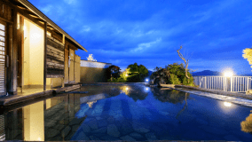 ＜夕食のみ／朝食なし＞早朝出発や朝はのんびり派のお客様に。ご夕食は上州ブランド赤城牛つき会席