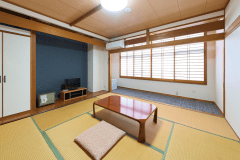 和室8畳＋リバービュー小上がり2畳