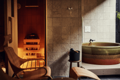 はなれ 椿（つばき）