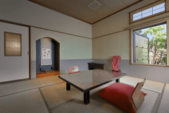 1F Japanese modern guest room (8 tatami mats)