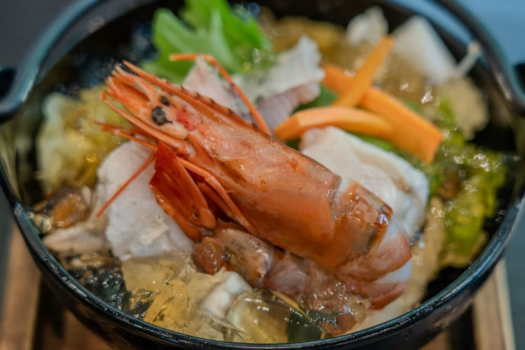 2025年7月-8月お料理イメージ・地魚の美肌鍋