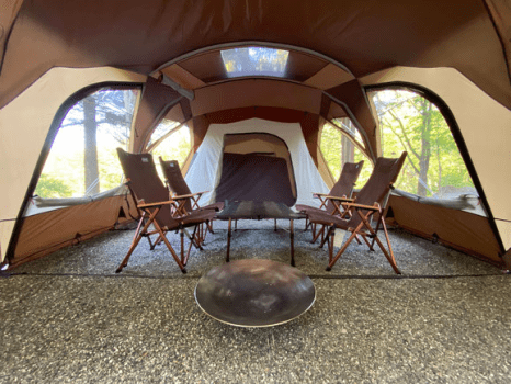 Coleman製品！テント設営済みのサイト！Colemanサイト