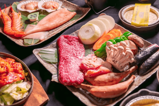 【1泊2食付】デラックスBBQ｜希少部位カイノミと海鮮の贅沢盛　お肉・海鮮をしっかり堪能！