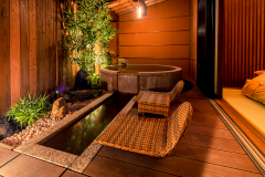 【藪椿（やぶつばき）】2020年2月NEWオープン！専用露天風呂と足湯が付いたフラットタイプのお部屋です。