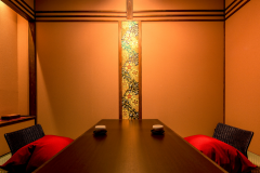 【時計草（とけいそう）】2020年2月NEWオープン！掘りゴタツ付の6畳和室と8畳寝室、シャワーブースのある露天風呂付客室です。