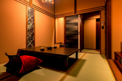 【風信子（ひやしんす）】2020年2月NEWオープン！掘りゴタツ付の6畳和室と8畳寝室、シャワーブースのある露天風呂付客室です。