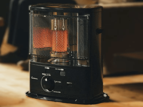 各部屋には暖房器具も完備されています。
寝具もあったかで、冬でも快適に過ごせます。 各部屋には暖房器具も完備されています。
寝具もあったかで、冬でも快適に過ごせます。