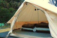 居心地の良い北欧デザインのベルテントで、特別なキャンプ体験が待っています。
2～3名様向けのサイズバリエーションもご用意しております。