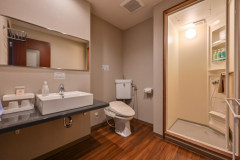 洋室ツイン（シャワー／トイレ付）★オーシャンビュー★Wi-Fi完備（3～4名）